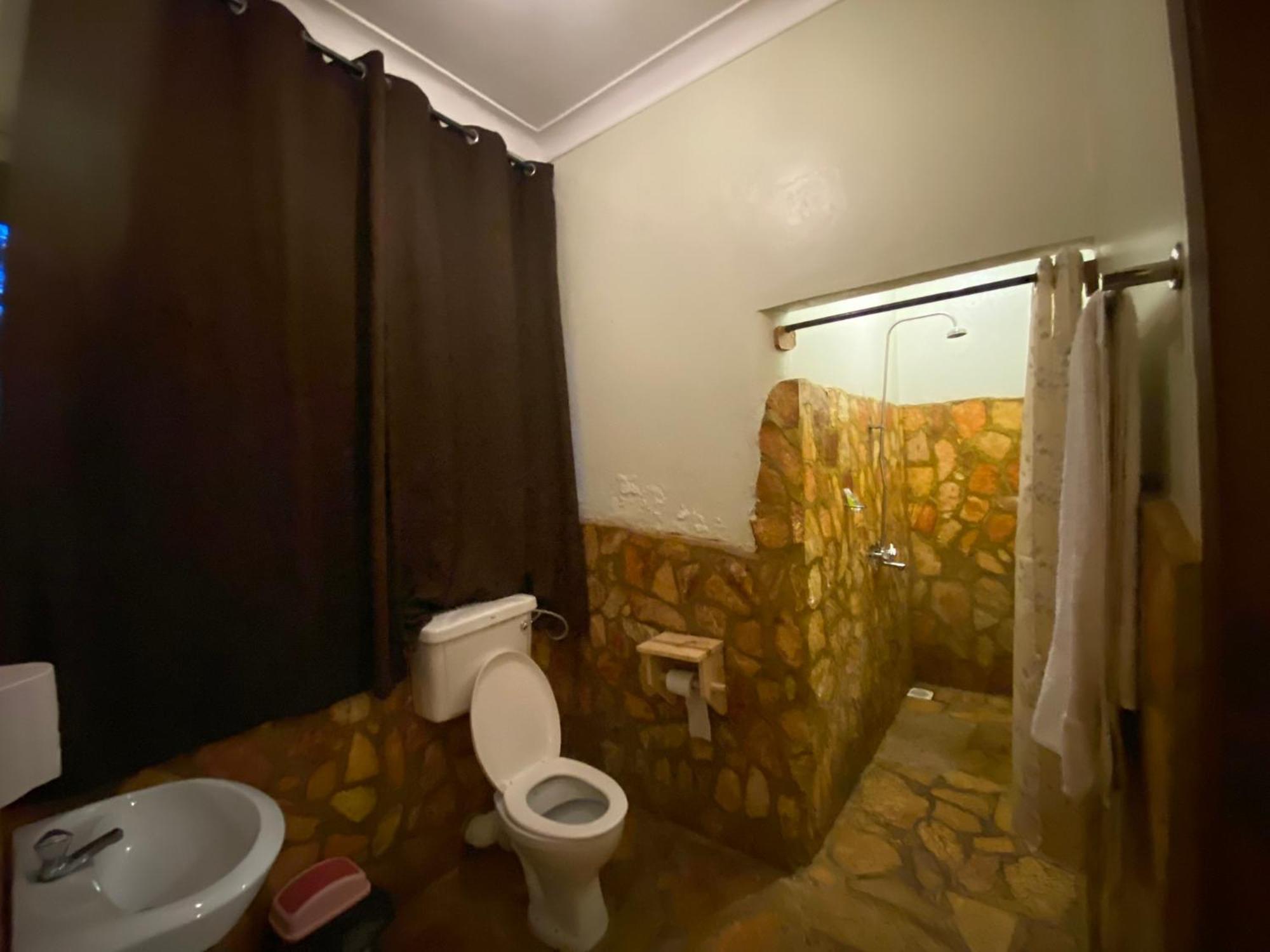 Afro Smile Hotel & Guest House جينجا المظهر الخارجي الصورة