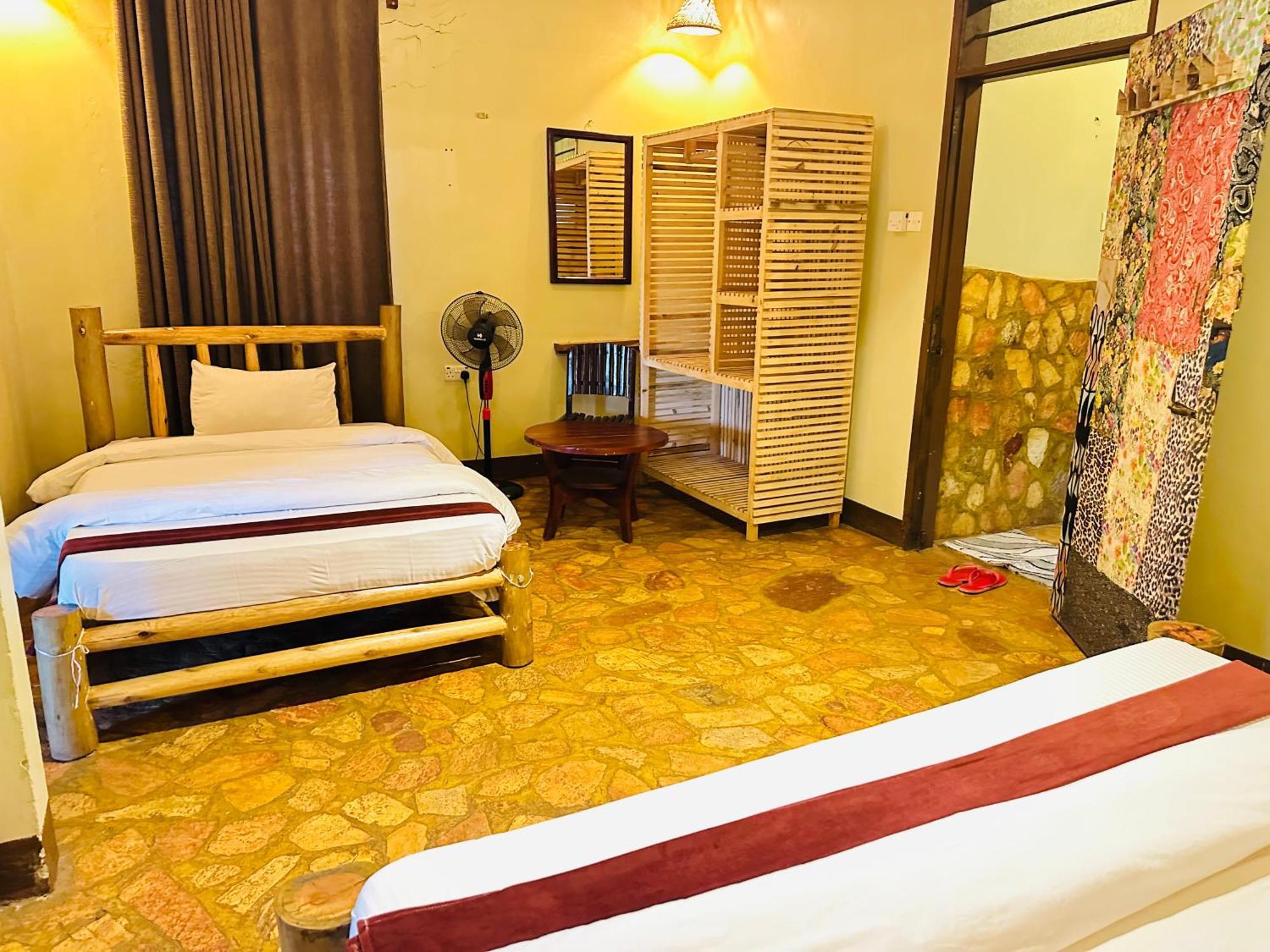 Afro Smile Hotel & Guest House جينجا المظهر الخارجي الصورة