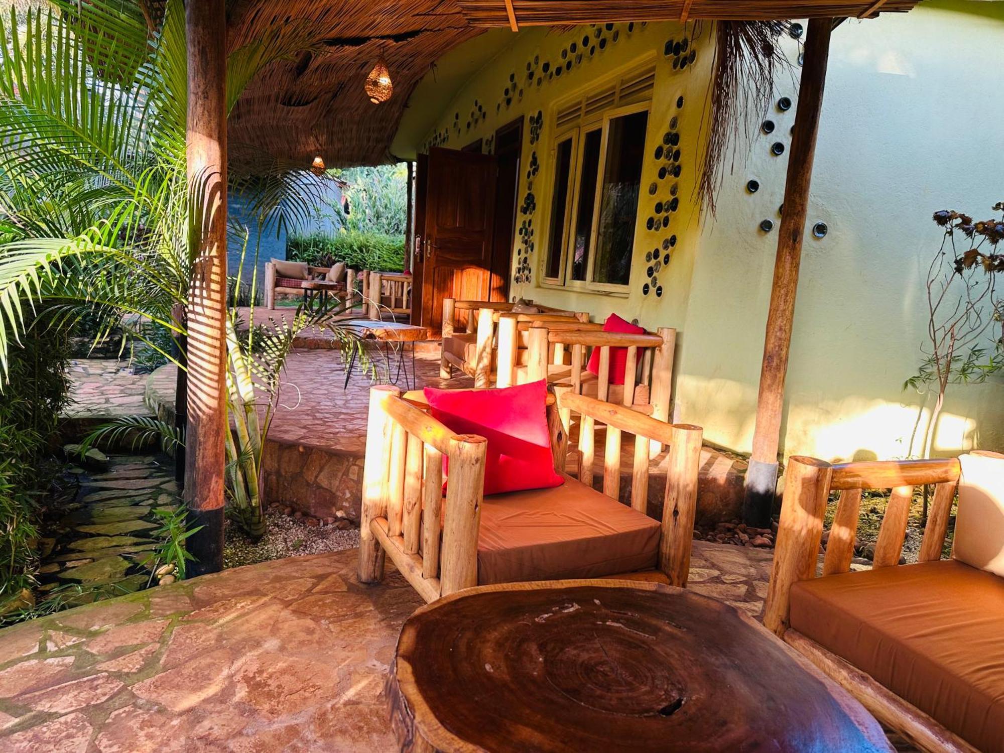 Afro Smile Hotel & Guest House جينجا المظهر الخارجي الصورة