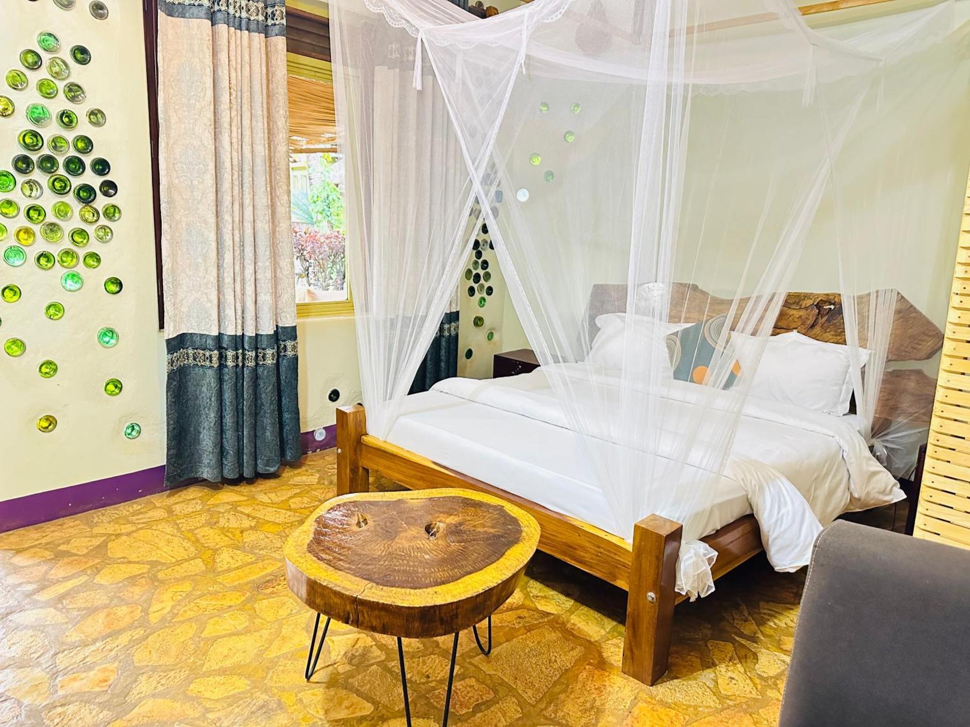 Afro Smile Hotel & Guest House جينجا المظهر الخارجي الصورة
