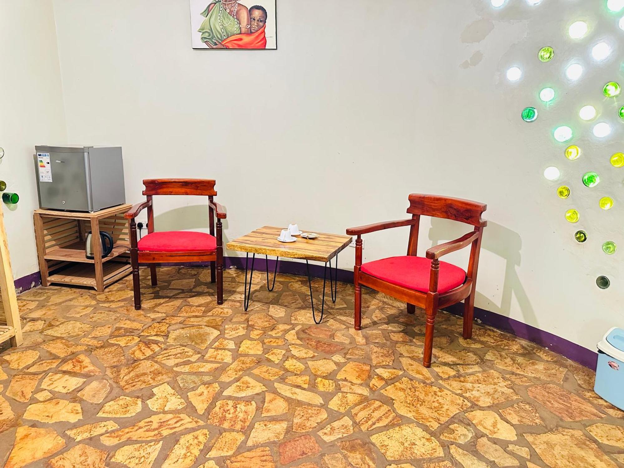Afro Smile Hotel & Guest House جينجا المظهر الخارجي الصورة